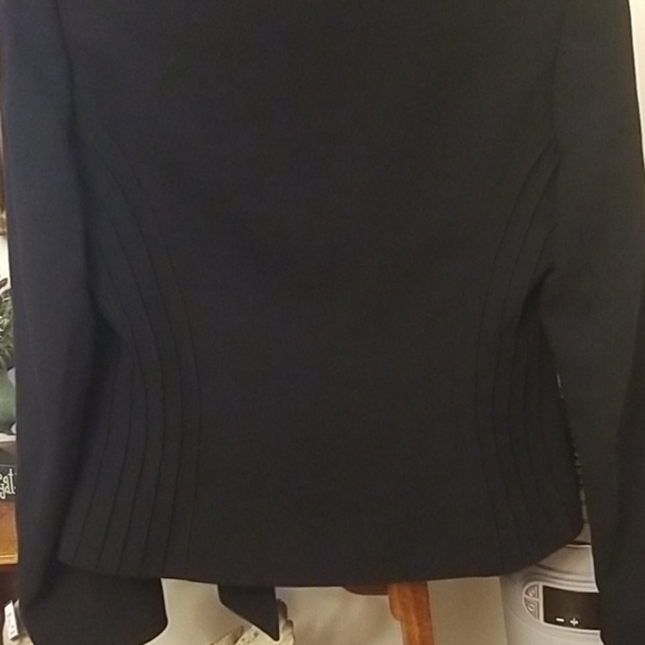 Gorgeous Carlisle black jacket - Picture 8 of 9